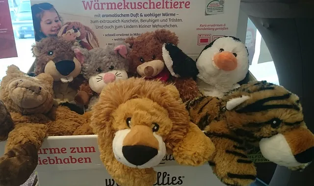 Duftende Wärmekuscheltiere in der Fischl Apotheke in Klagenfurt am Wörthersee